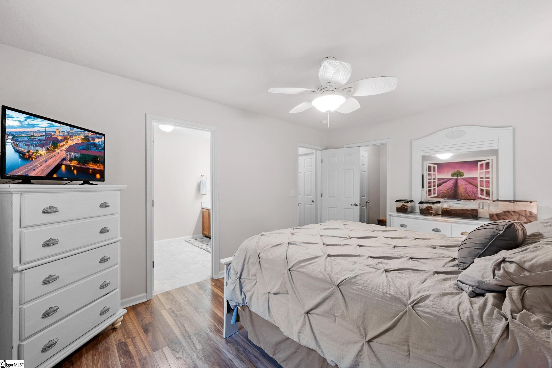 107 Kingscreek Drive Greer, SC 29650 - Photo 13 of 42