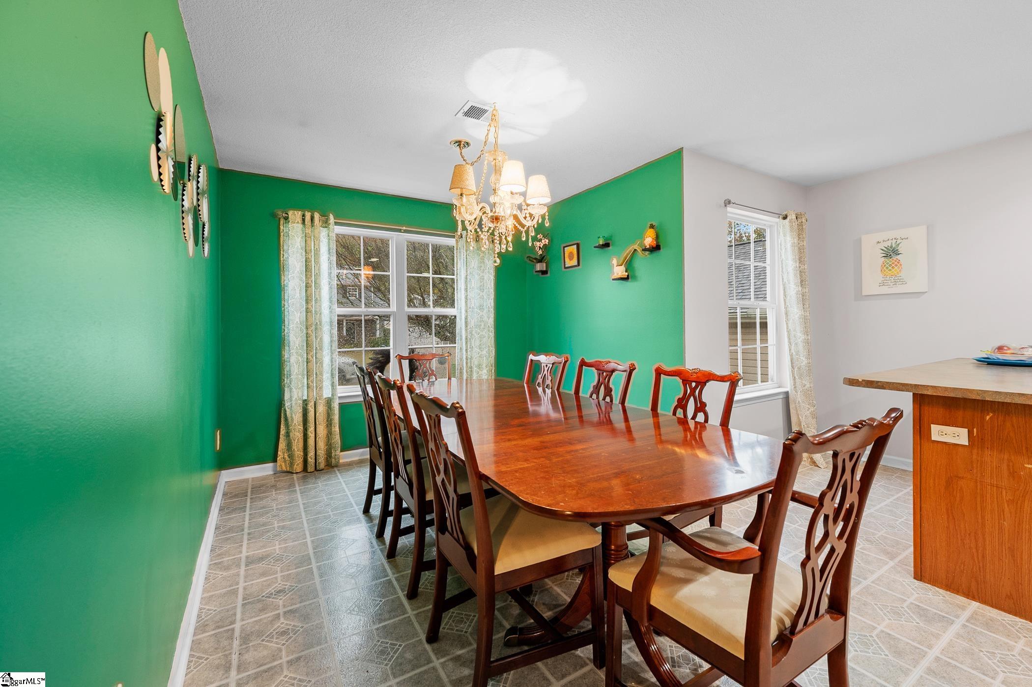 107 Kingscreek Drive Greer, SC 29650 - Photo 2 of 42