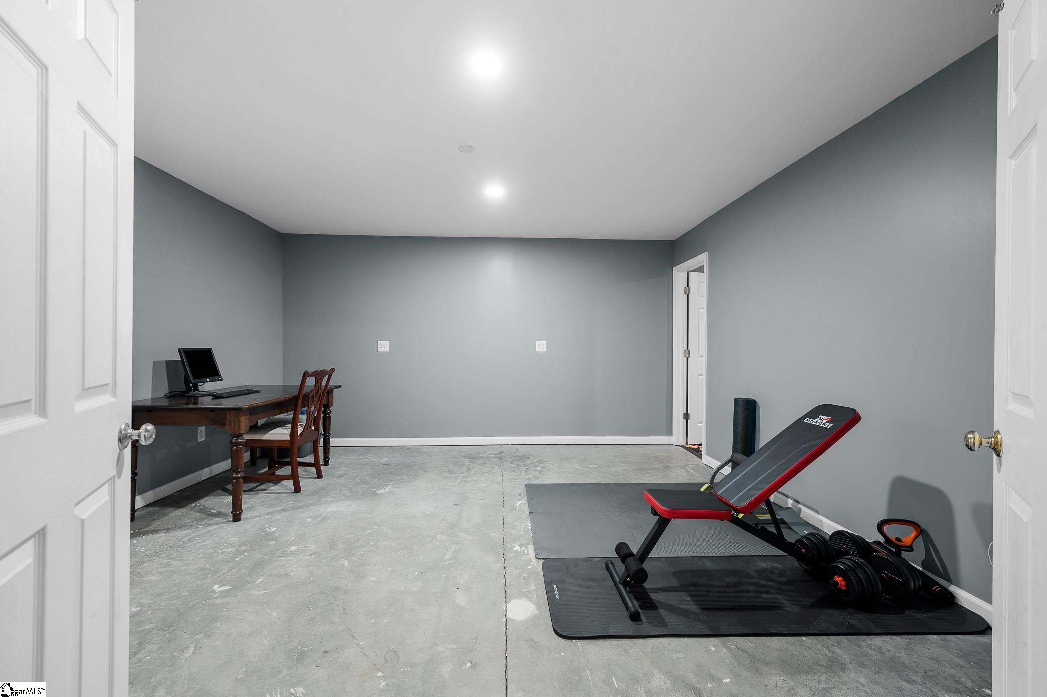 107 Kingscreek Drive Greer, SC 29650 - Photo 34 of 42