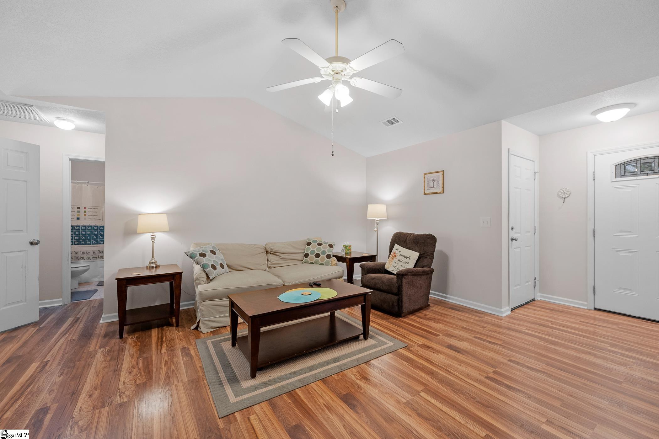 107 Kingscreek Drive Greer, SC 29650 - Photo 8 of 42