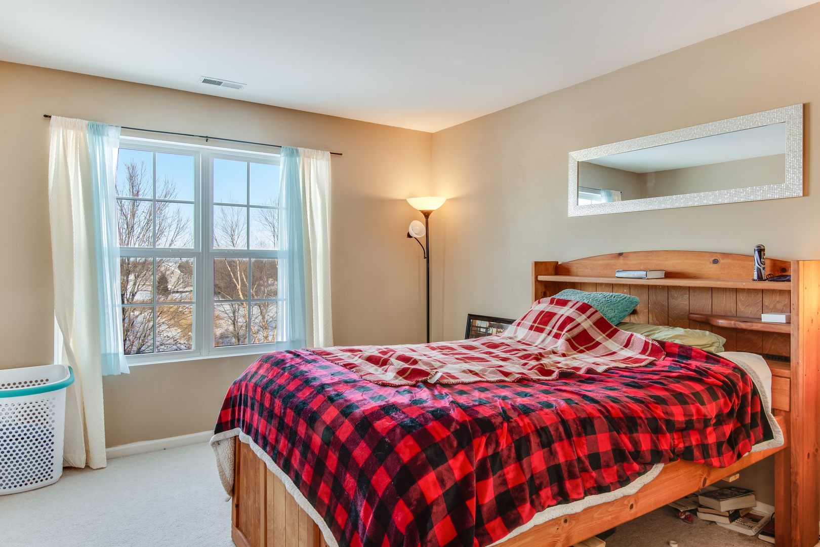 2765 Crooker Drive Yorkville, IL 60560 - Photo 16 of 21 a bedroom with a bed and window