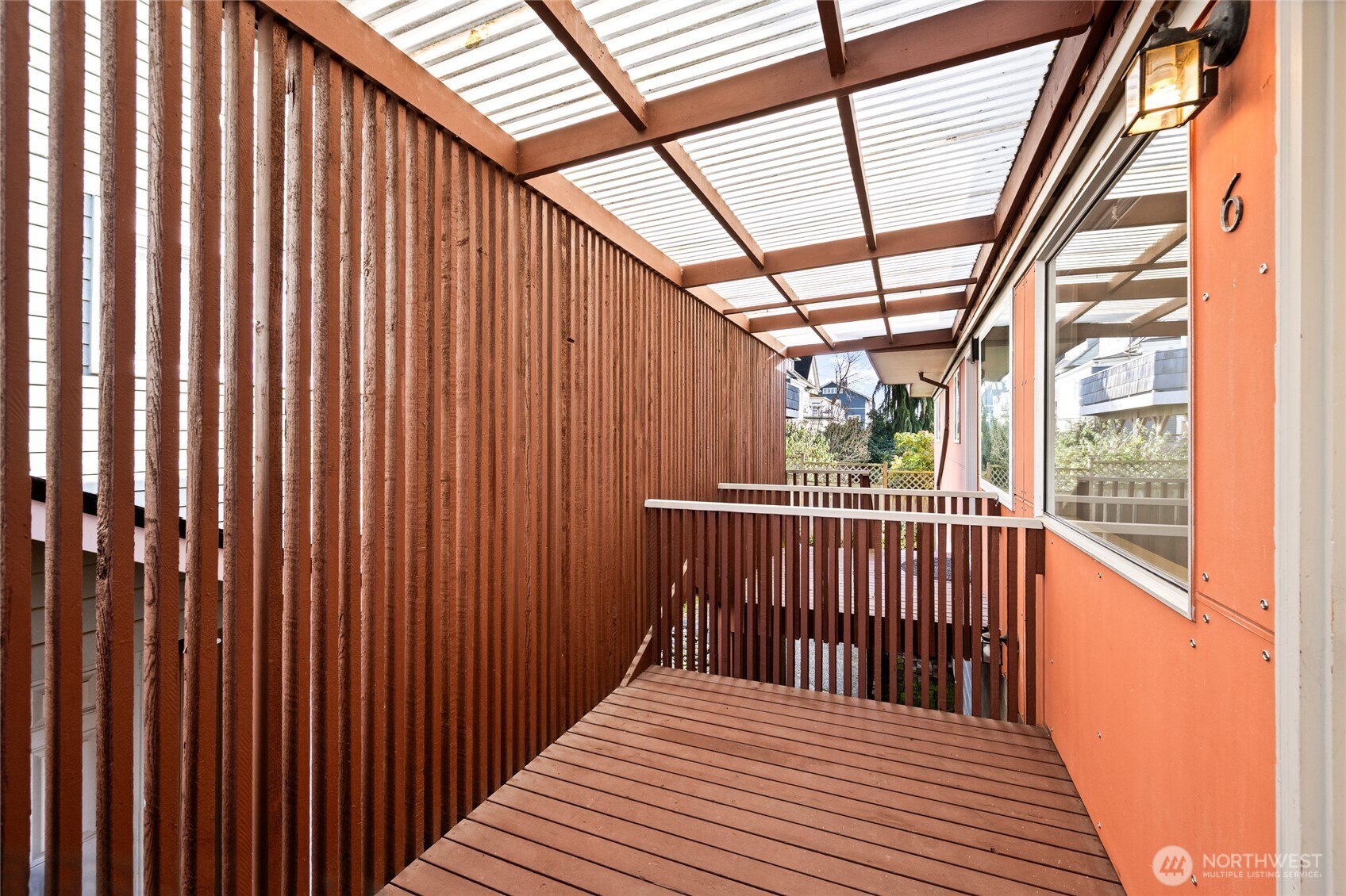 2112 Rucker Avenue, Unit 6 Everett, WA 98201 - Photo 5 of 19