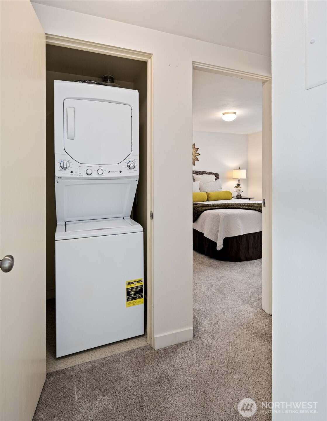 2112 Rucker Avenue, Unit 6 Everett, WA 98201 - Photo 10 of 19