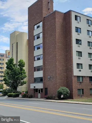 $270,000 | 616 East College Avenue, Unit 107, State College, PA 16801