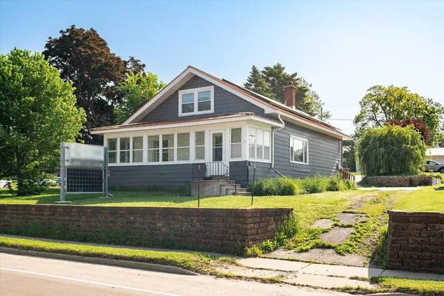 $205,000 | 729 North Main Street, Viroqua, WI 54665