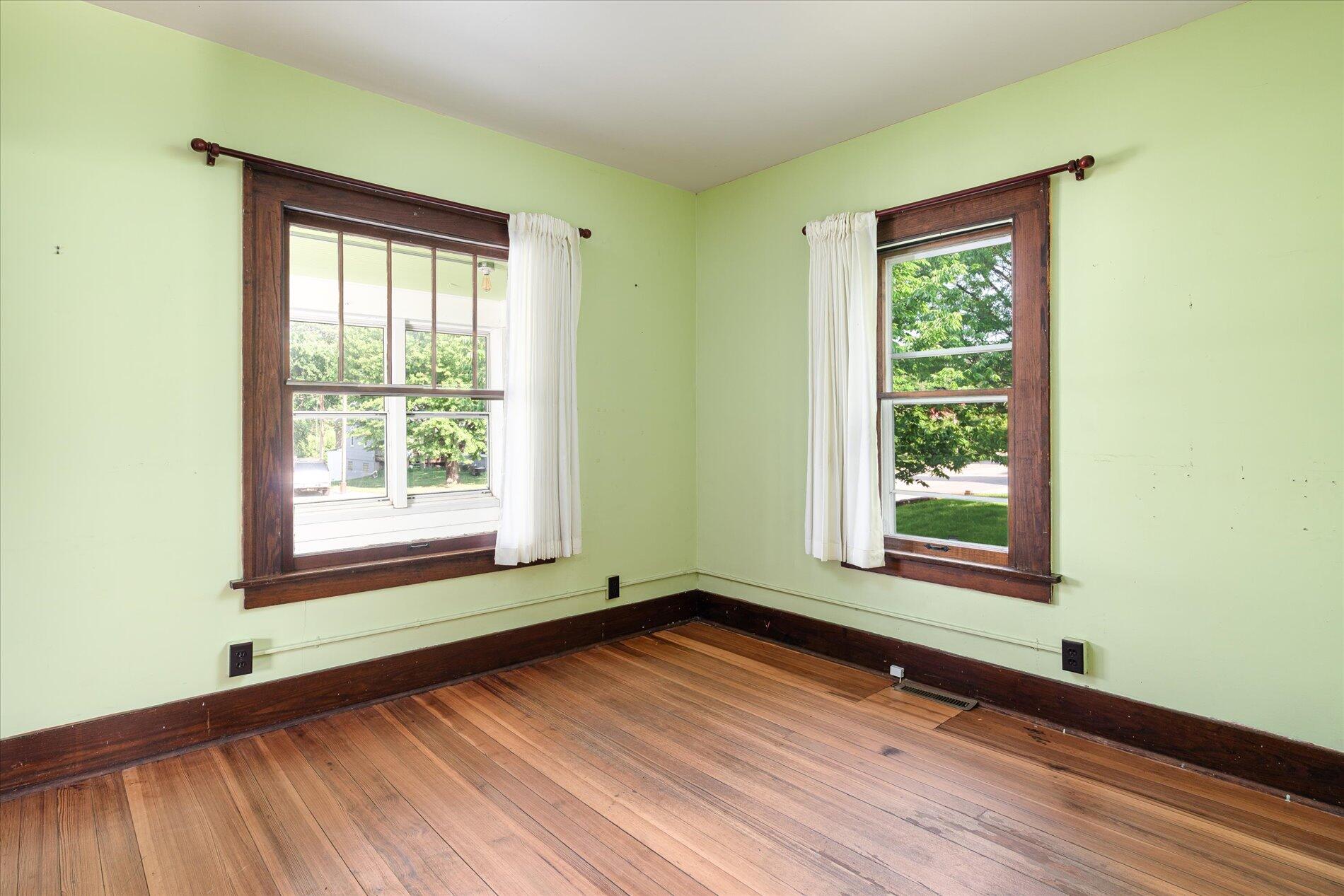 729 North Main Street Viroqua, WI 54665 - Photo 12 of 15 07-729 N Main St Viroqua--7