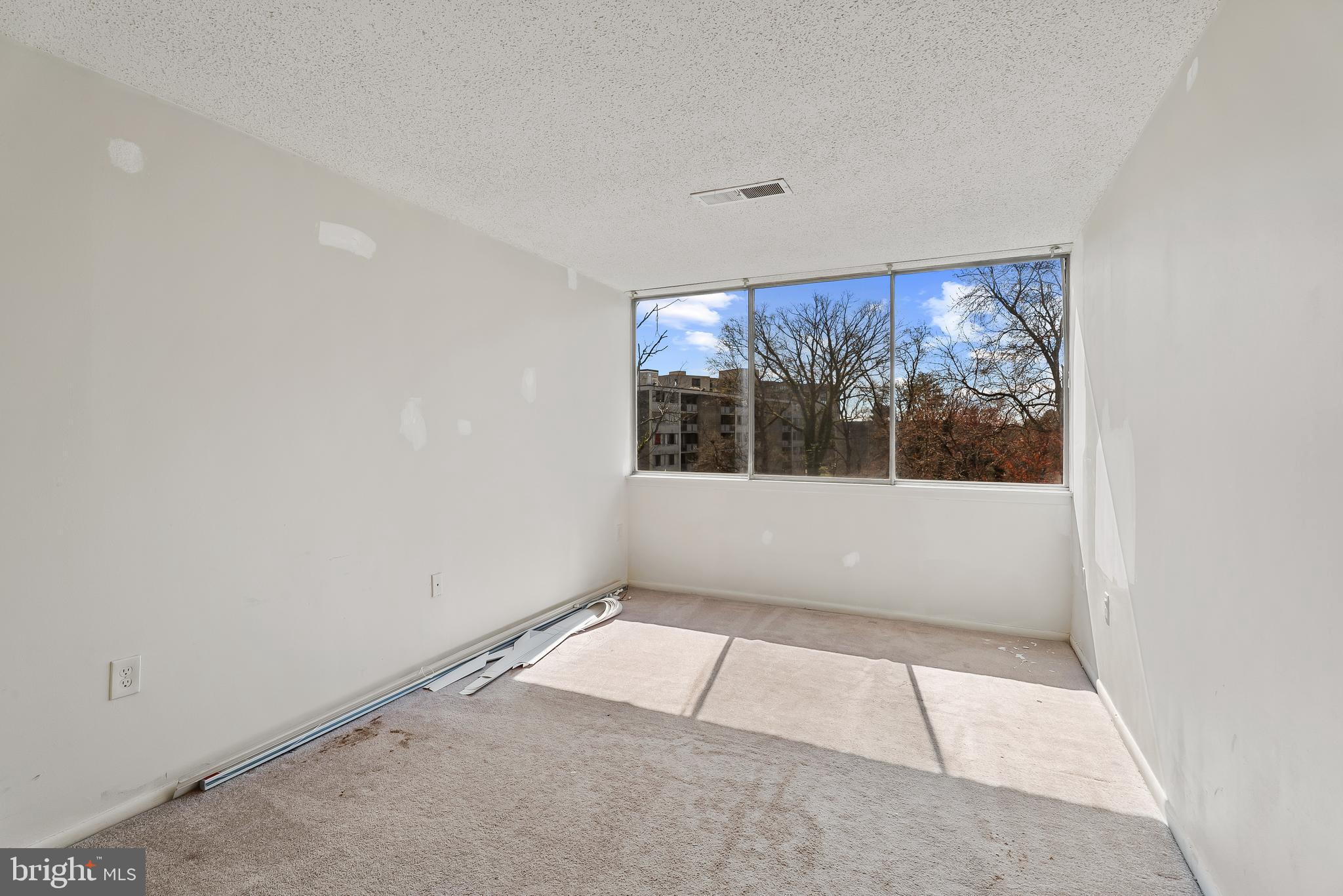 1824 Metzerott Road, Unit 204 Hyattsville, MD 20783 - Photo 11 of 20
