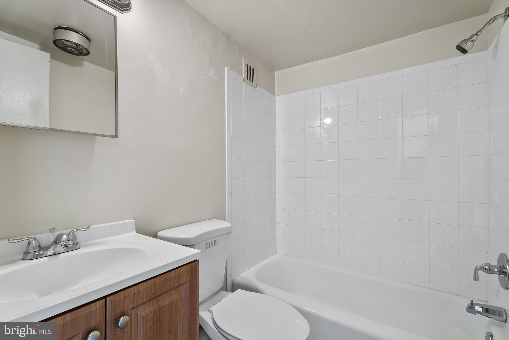1824 Metzerott Road, Unit 204 Hyattsville, MD 20783 - Photo 13 of 20