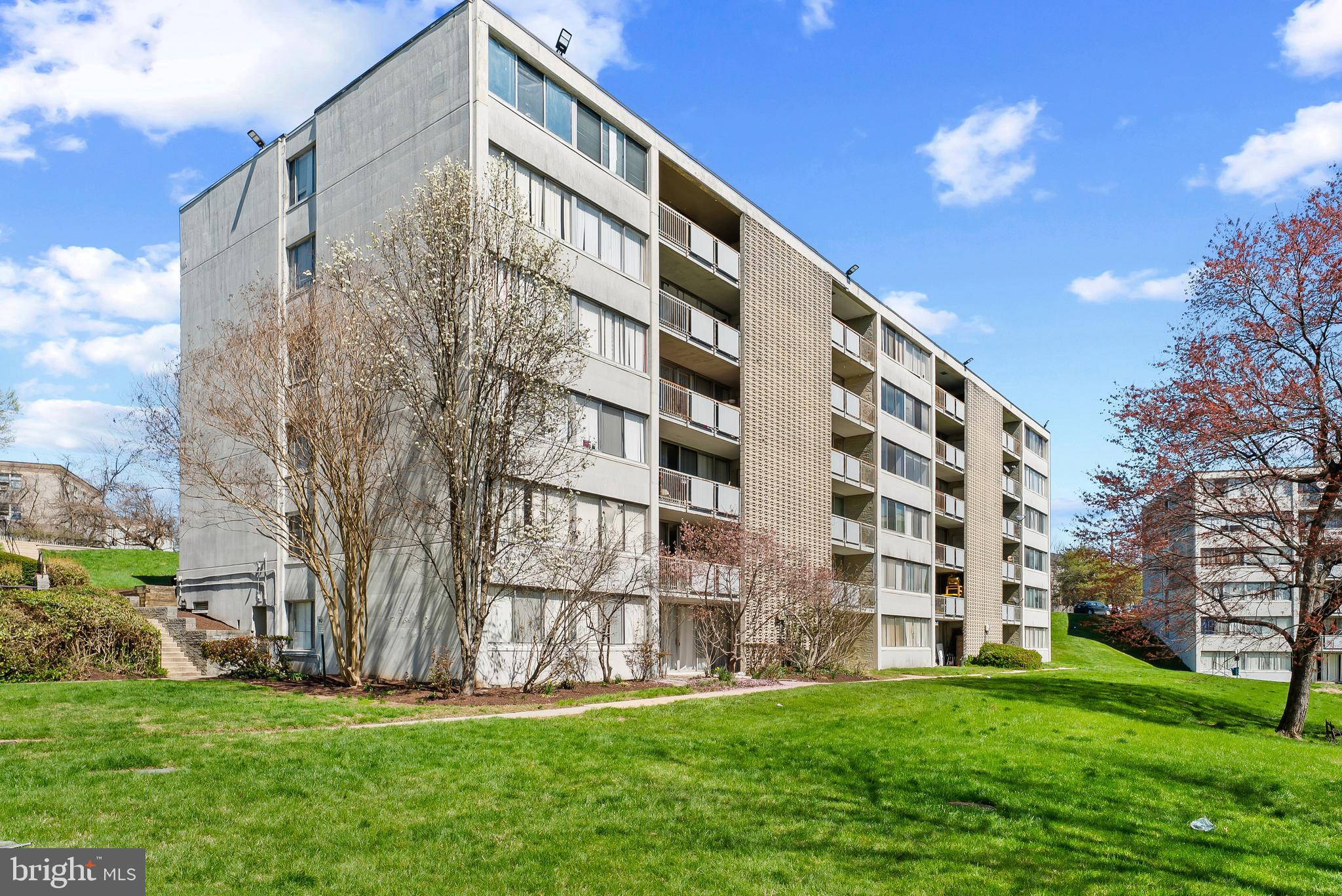 1824 Metzerott Road, Unit 204 Hyattsville, MD 20783 - Photo 17 of 20