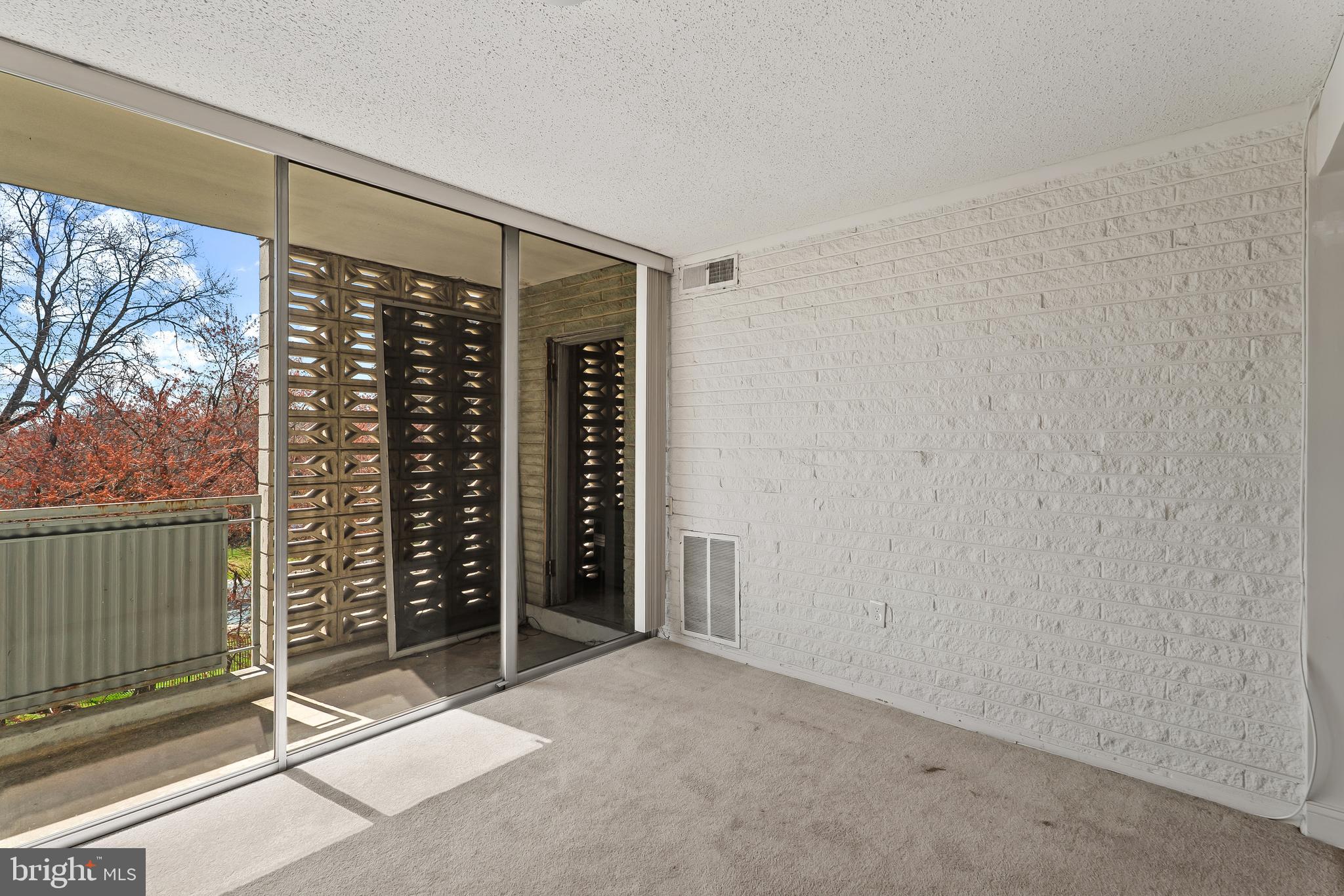 1824 Metzerott Road, Unit 204 Hyattsville, MD 20783 - Photo 7 of 20