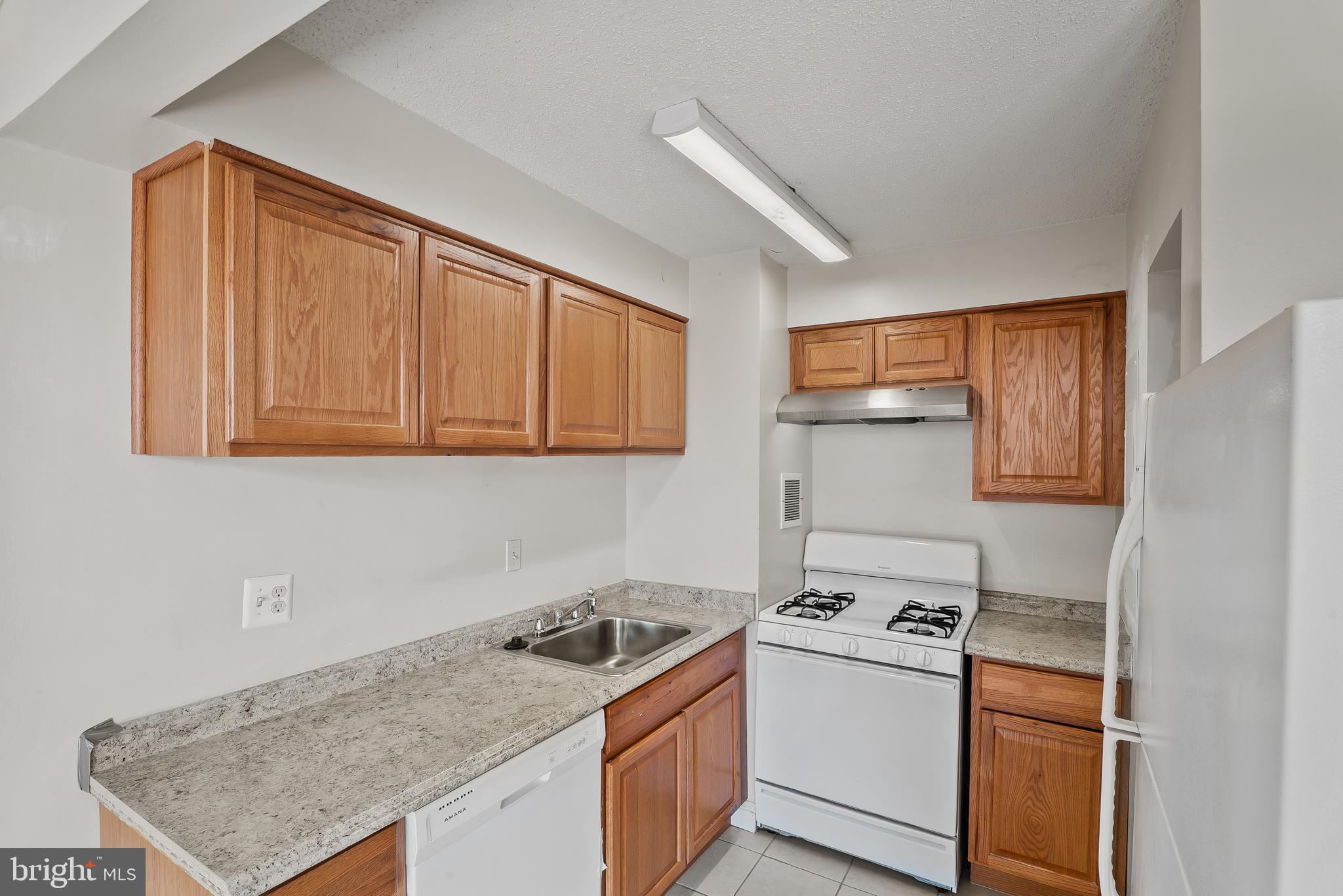 1824 Metzerott Road, Unit 204 Hyattsville, MD 20783 - Photo 8 of 20