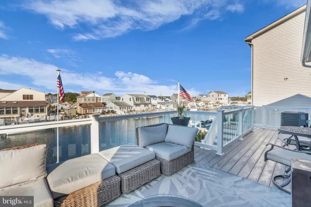 $649,900 | 21 Compass Road, Waretown, NJ 08758