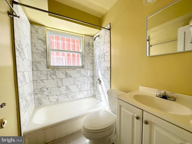 $2,950 | 5122 H Street Southeast, Washington, DC 20019