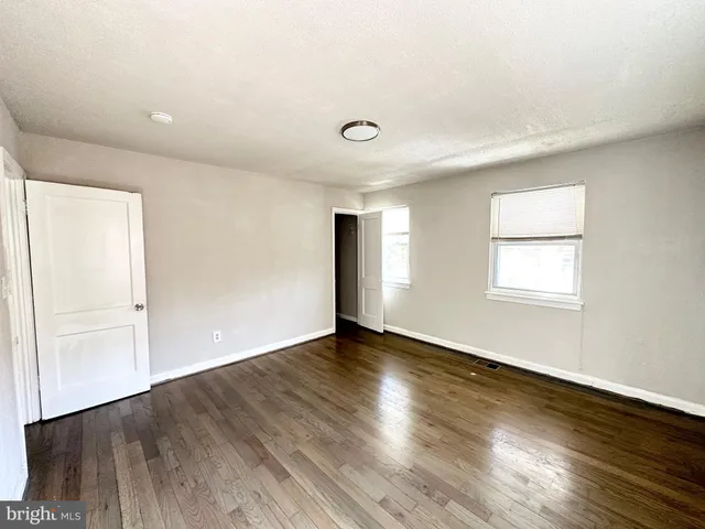 $2,950 | 5122 H Street Southeast, Washington, DC 20019