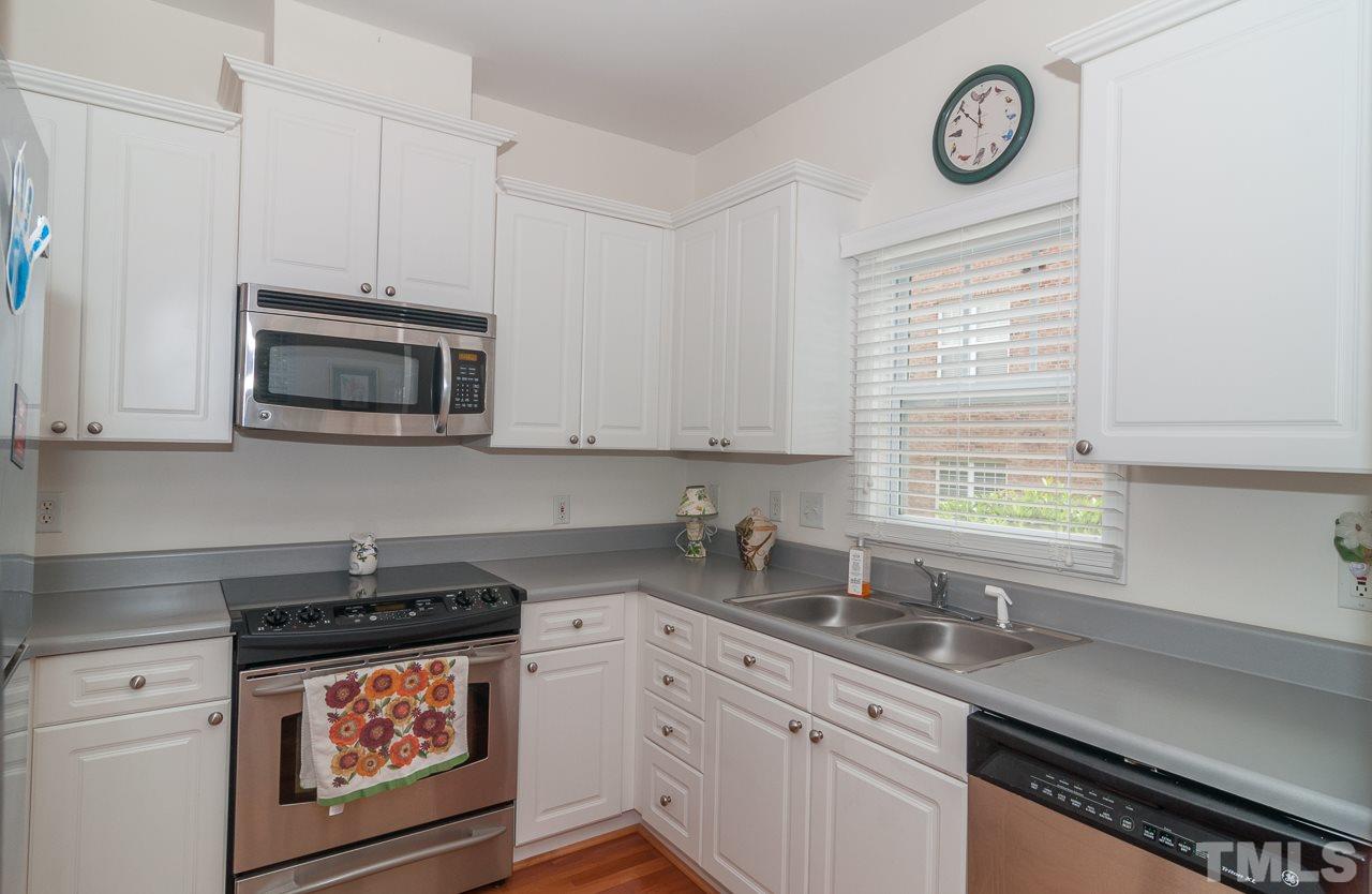8021 Allyns Landing Way, Unit 102 Raleigh, NC 27615 - Photo 5 of 21 Gallery Image 5