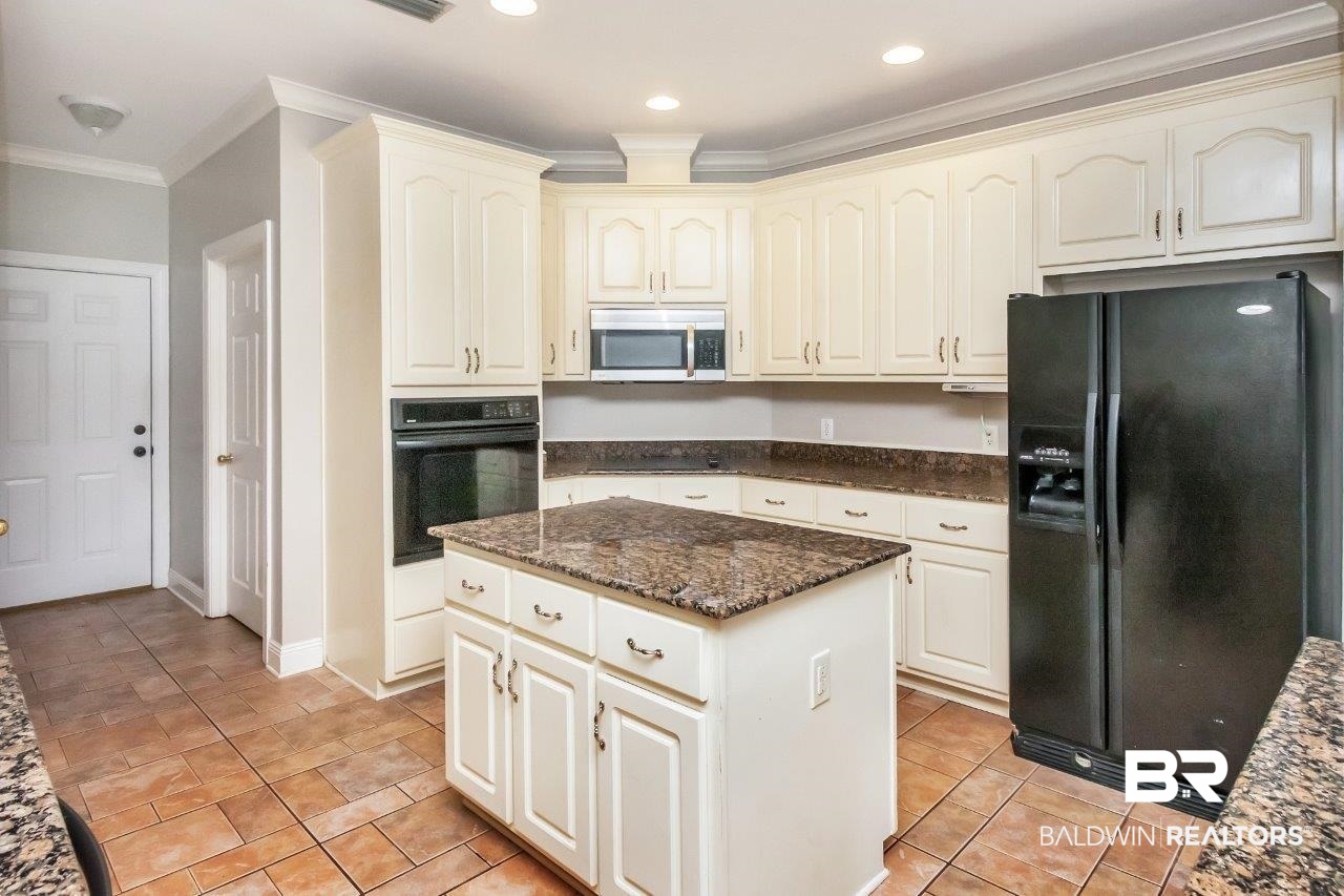 10674 Hunters Court West Mobile, AL 36695 - Photo 7 of 35