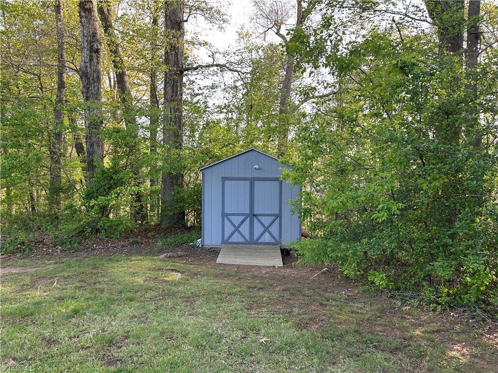 158 Old Covered Bridge Road Madison, NC 27025 - Photo 16 of 19 Gallery Image 16