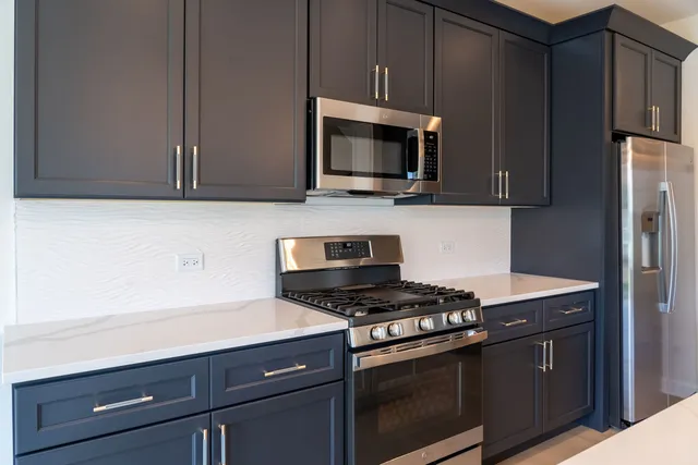 $354,900 | 15 Buckboard Lane, Unit A, Sycamore, IL 60178