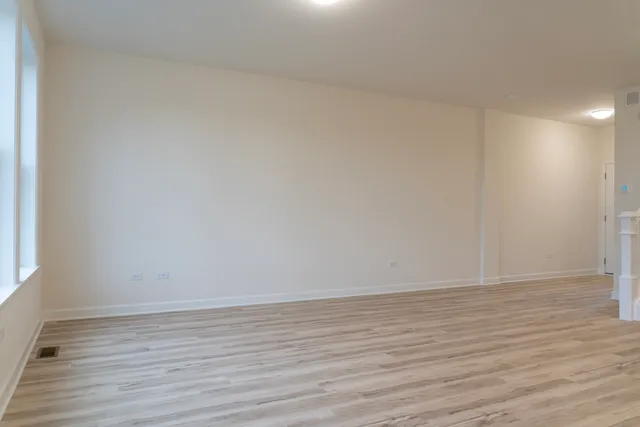 $354,900 | 15 Buckboard Lane, Unit A, Sycamore, IL 60178