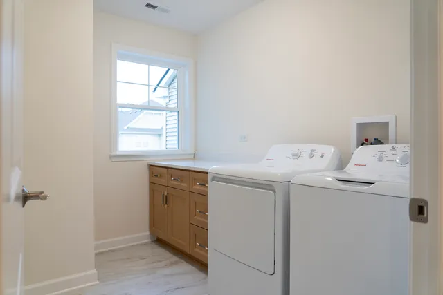 $354,900 | 15 Buckboard Lane, Unit A, Sycamore, IL 60178