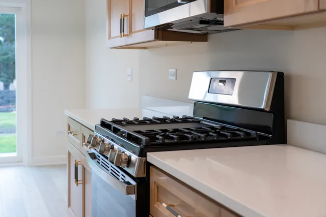 $354,900 | 15 Buckboard Lane, Unit A, Sycamore, IL 60178