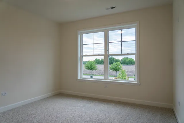 $354,900 | 15 Buckboard Lane, Unit A, Sycamore, IL 60178