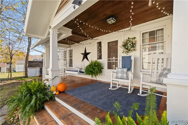 $189,900 | 68 South Maple Street, Warsaw, NY 14569