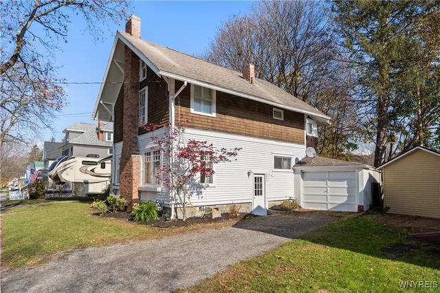 $189,900 | 68 South Maple Street, Warsaw, NY 14569