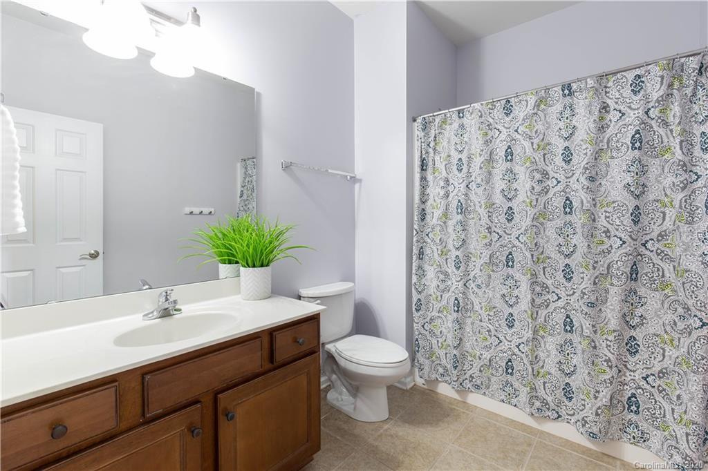 114 Inlet Point Drive Tega Cay, SC 29708 - Photo 23 of 36 Gallery Image 23