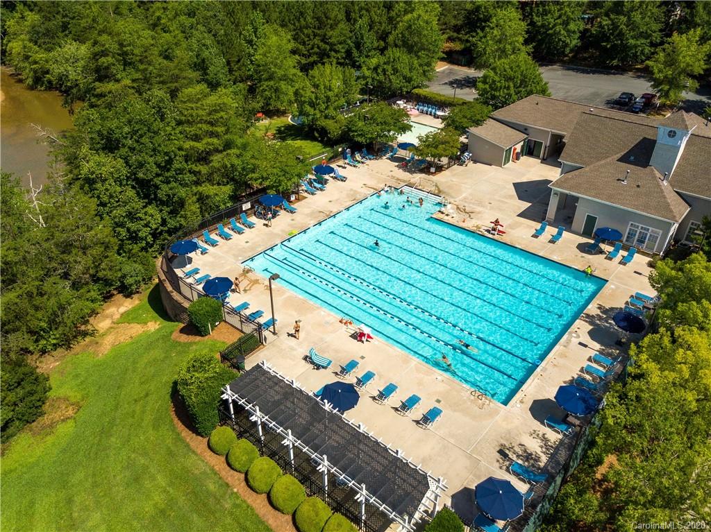 114 Inlet Point Drive Tega Cay, SC 29708 - Photo 33 of 36 Gallery Image 33