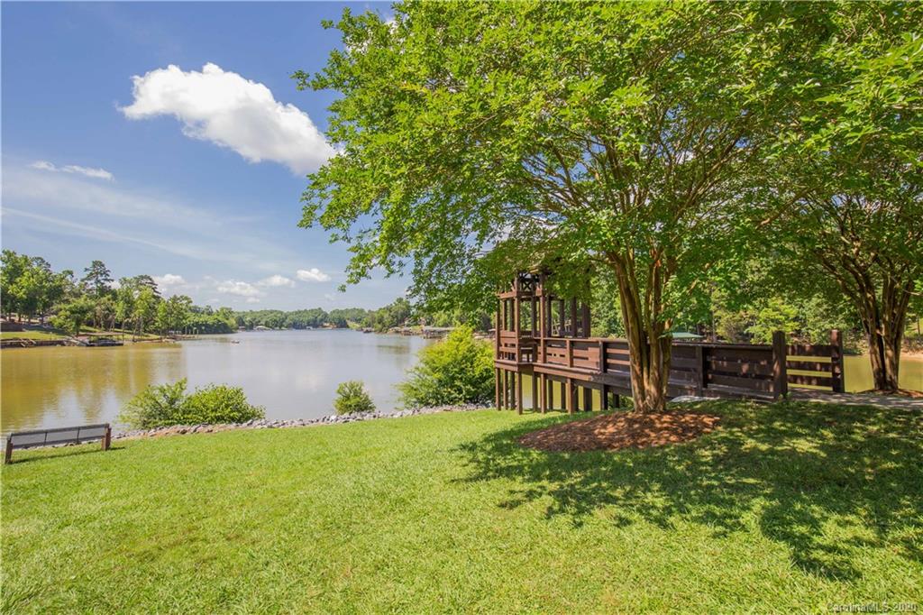 114 Inlet Point Drive Tega Cay, SC 29708 - Photo 36 of 36 Gallery Image 36