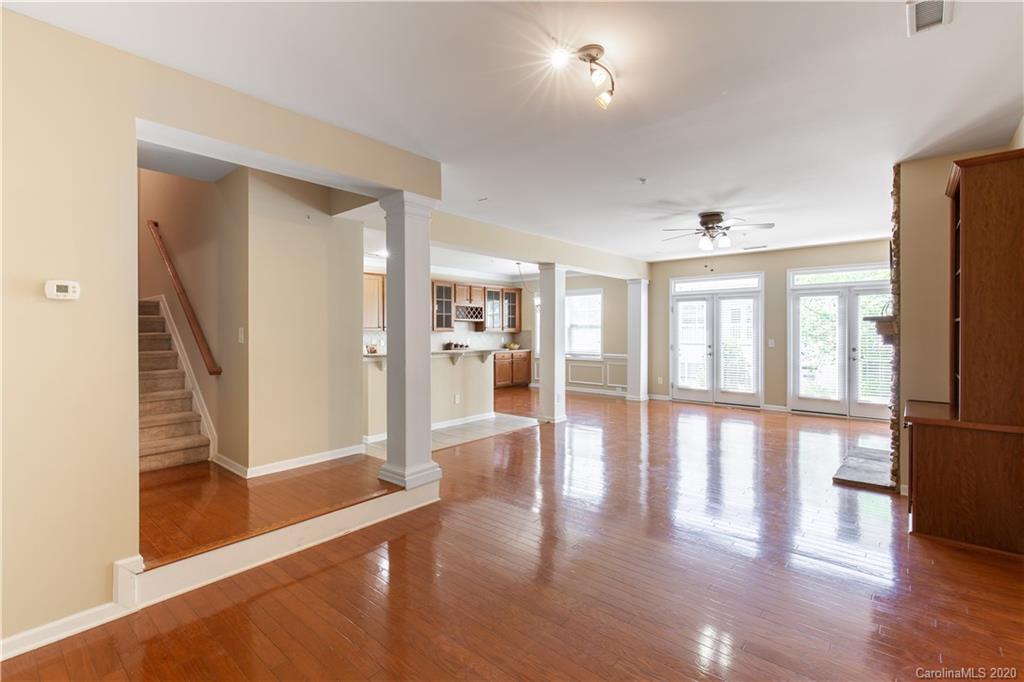 114 Inlet Point Drive Tega Cay, SC 29708 - Photo 5 of 36 Gallery Image 5