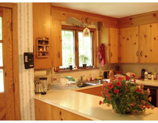 67 Juggler Meadow Road Leverett, MA 01054 - Photo 7 of 18 Gallery Image 7