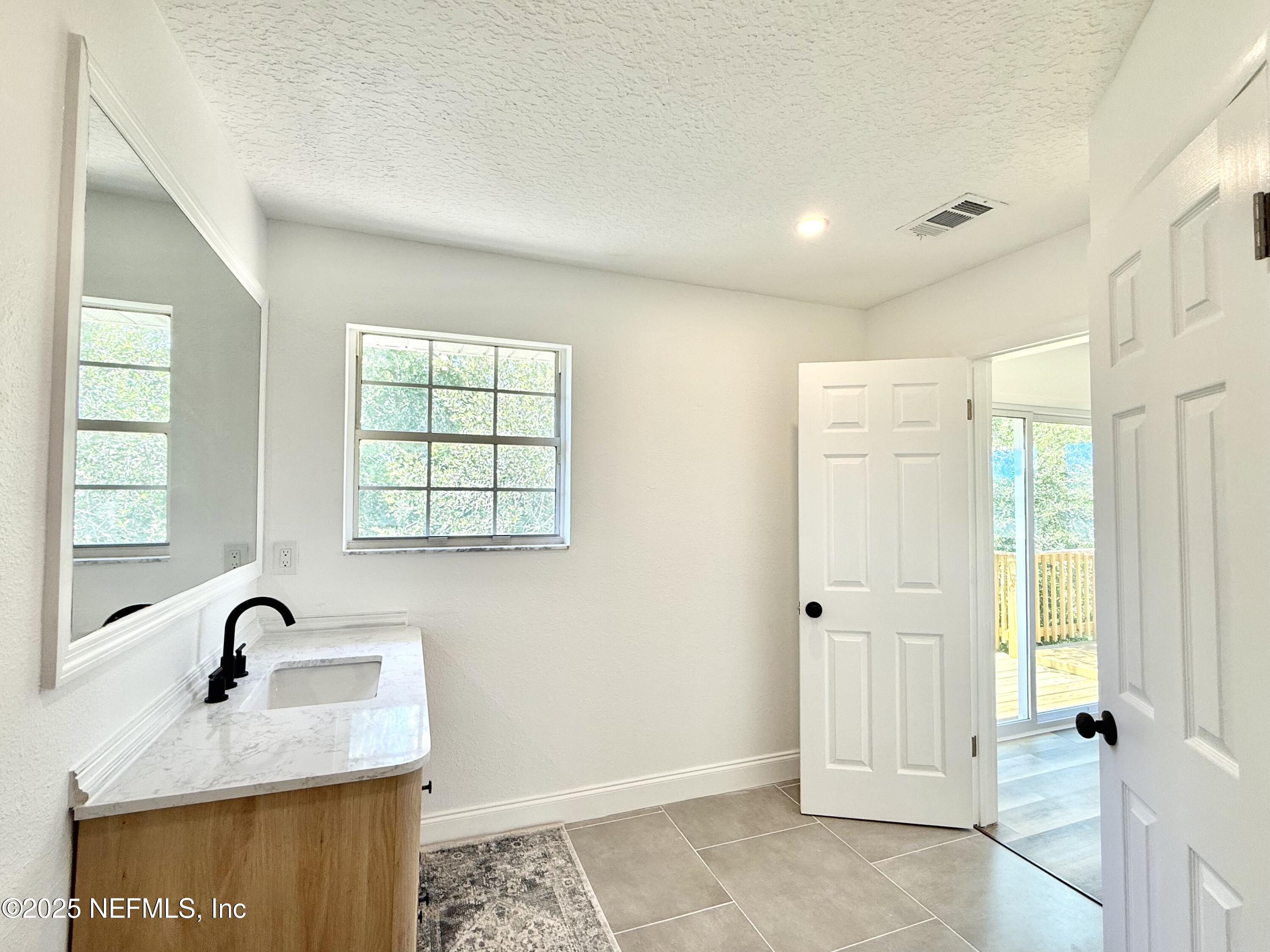 40 Colony Street, Unit B St. Augustine, FL 32084 - Photo 17 of 32 IMG_9496