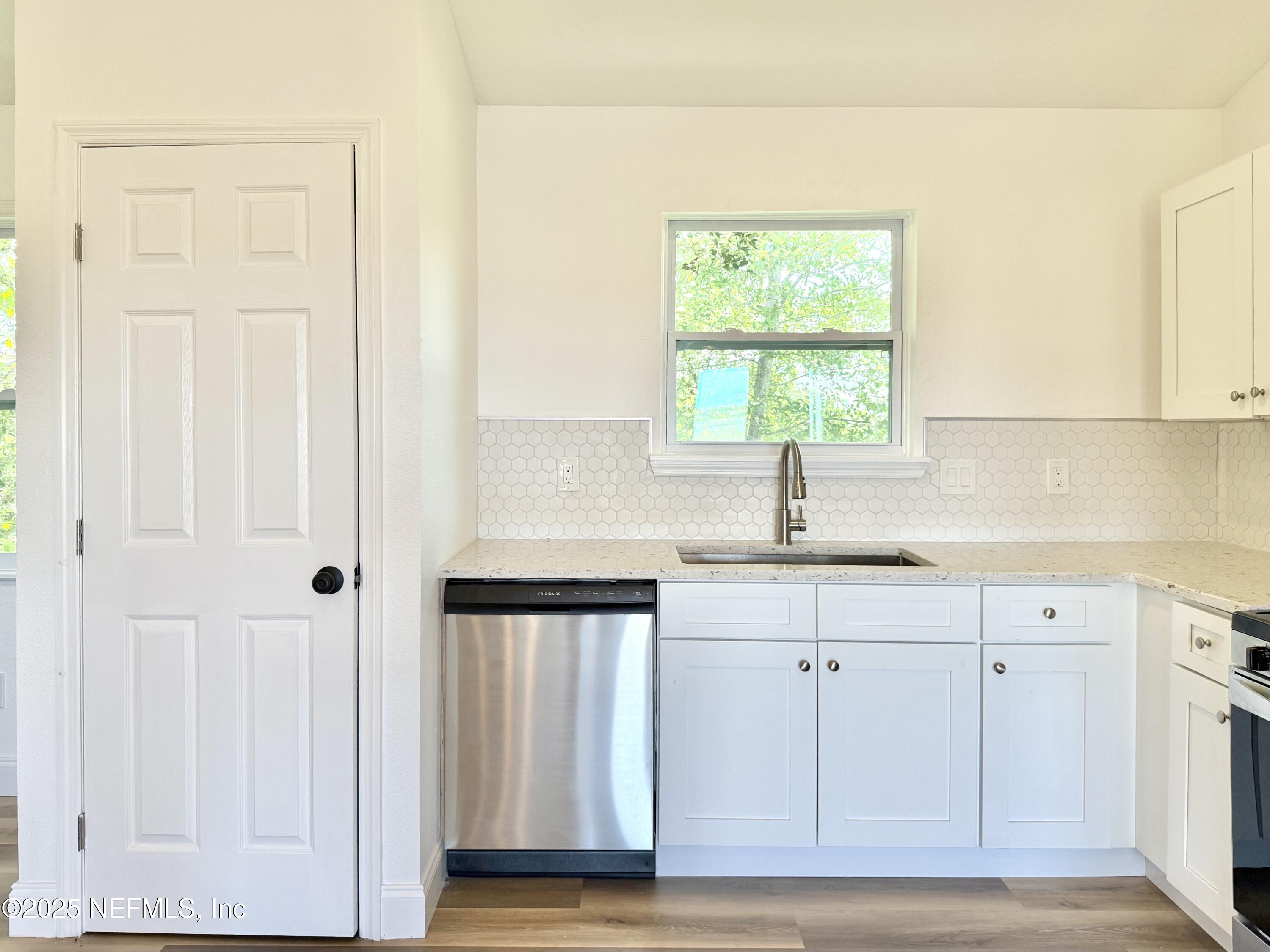 40 Colony Street, Unit B St. Augustine, FL 32084 - Photo 7 of 32 IMG_9478