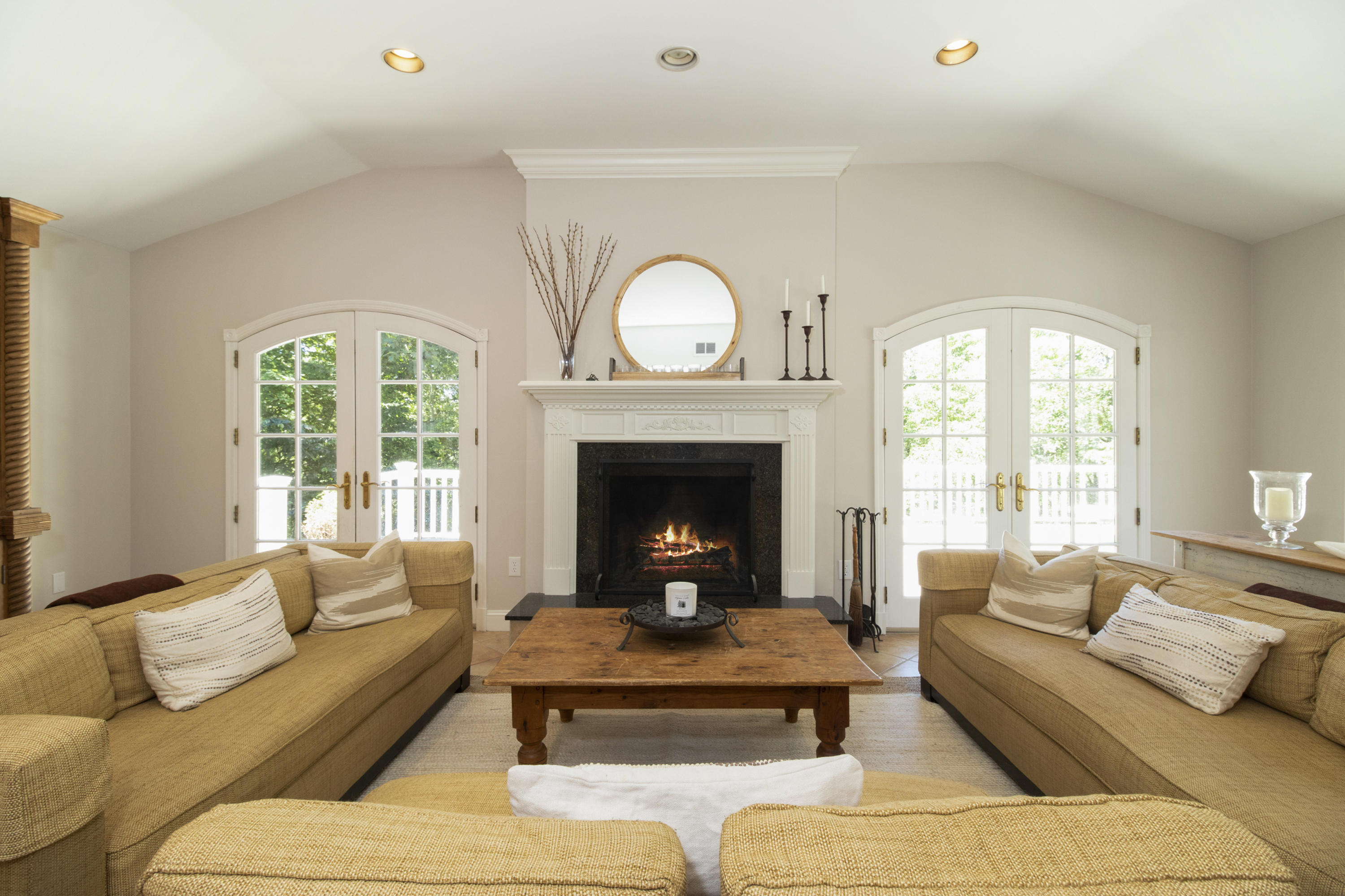 189 Parish Road New Canaan, CT 06840 - Photo 21 of 40 024-photo-family-room-9376947