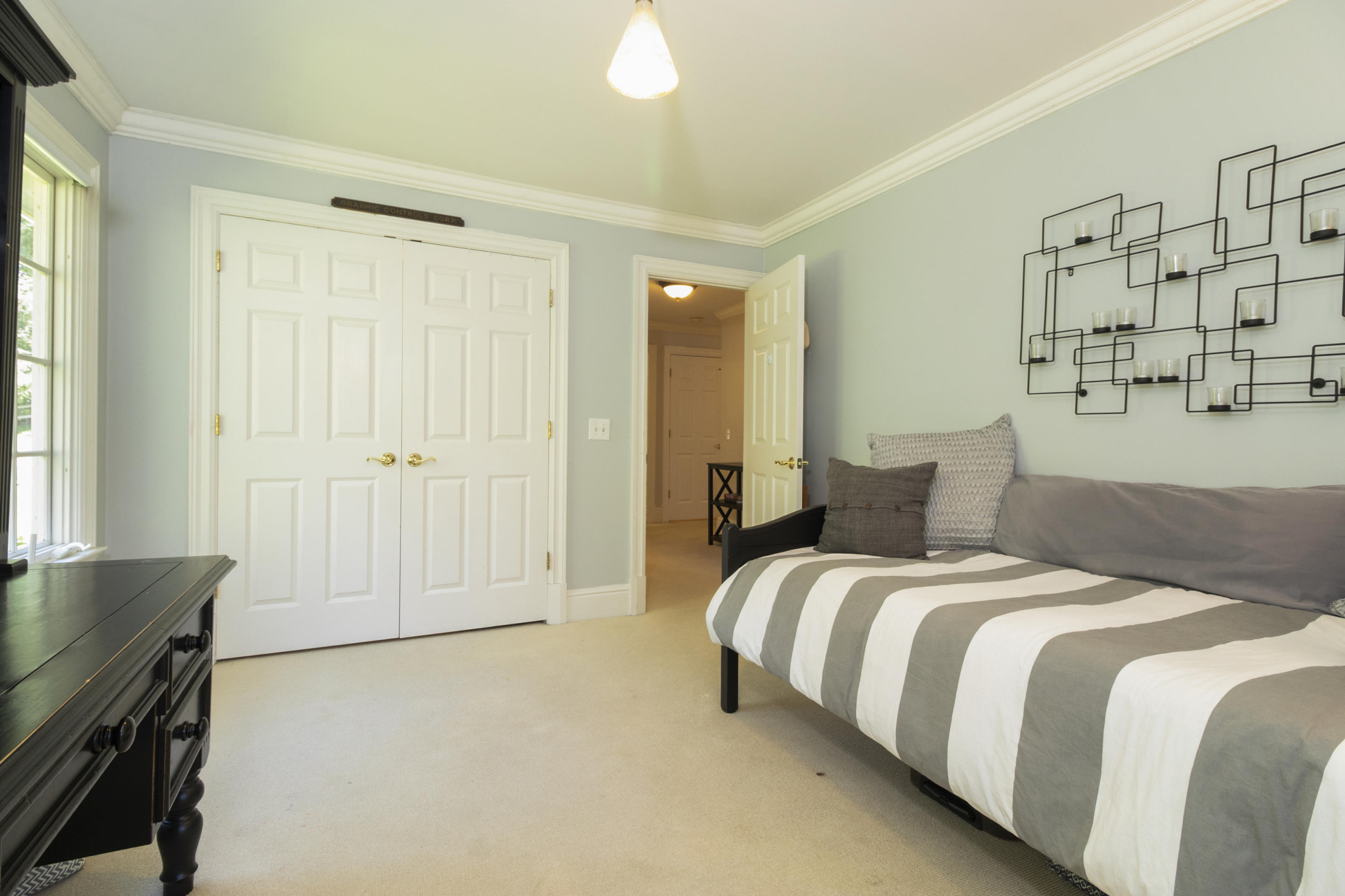 189 Parish Road New Canaan, CT 06840 - Photo 29 of 40 037-photo-bedroom-9376920