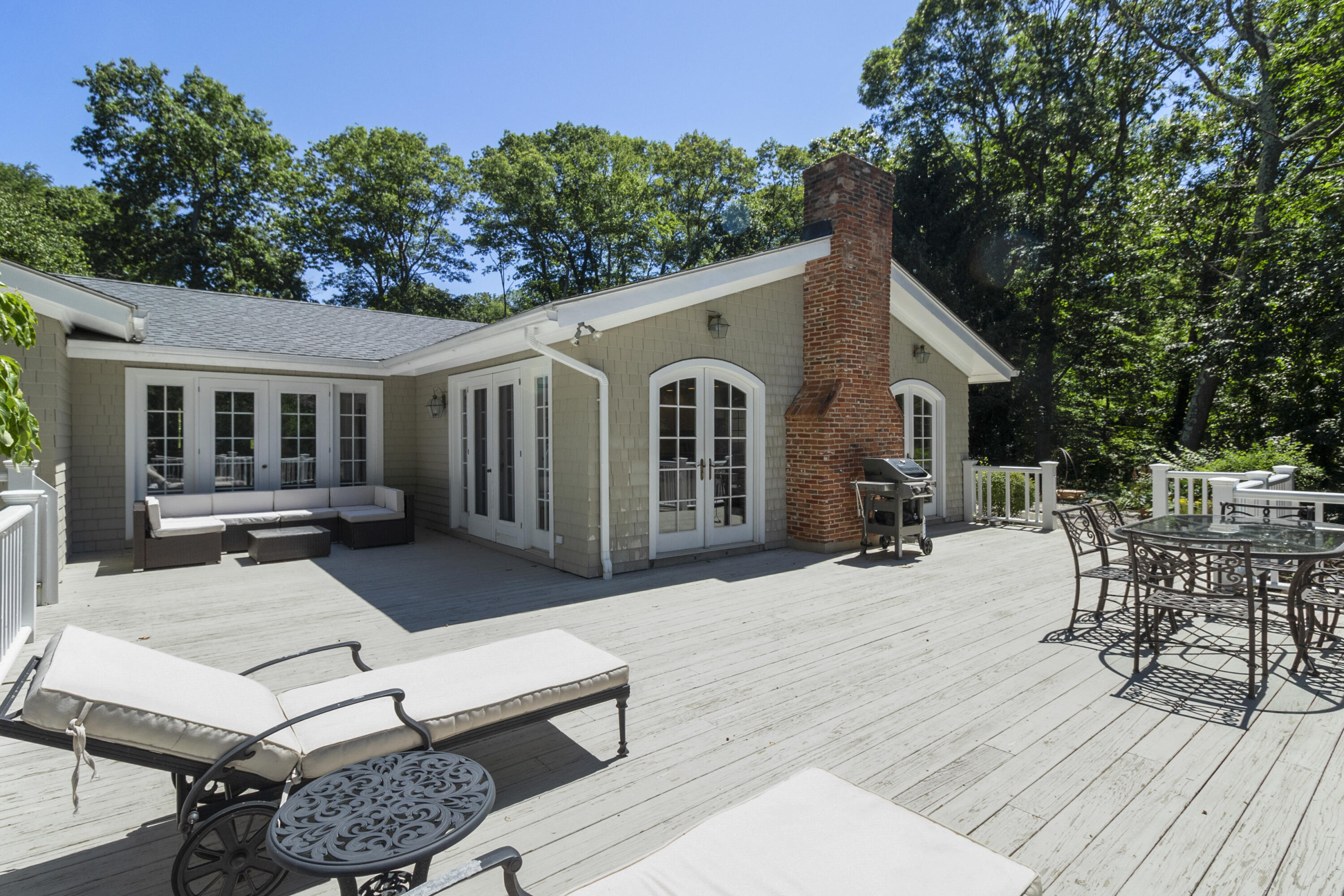 189 Parish Road New Canaan, CT 06840 - Photo 35 of 40 045-photo-deck-9376956