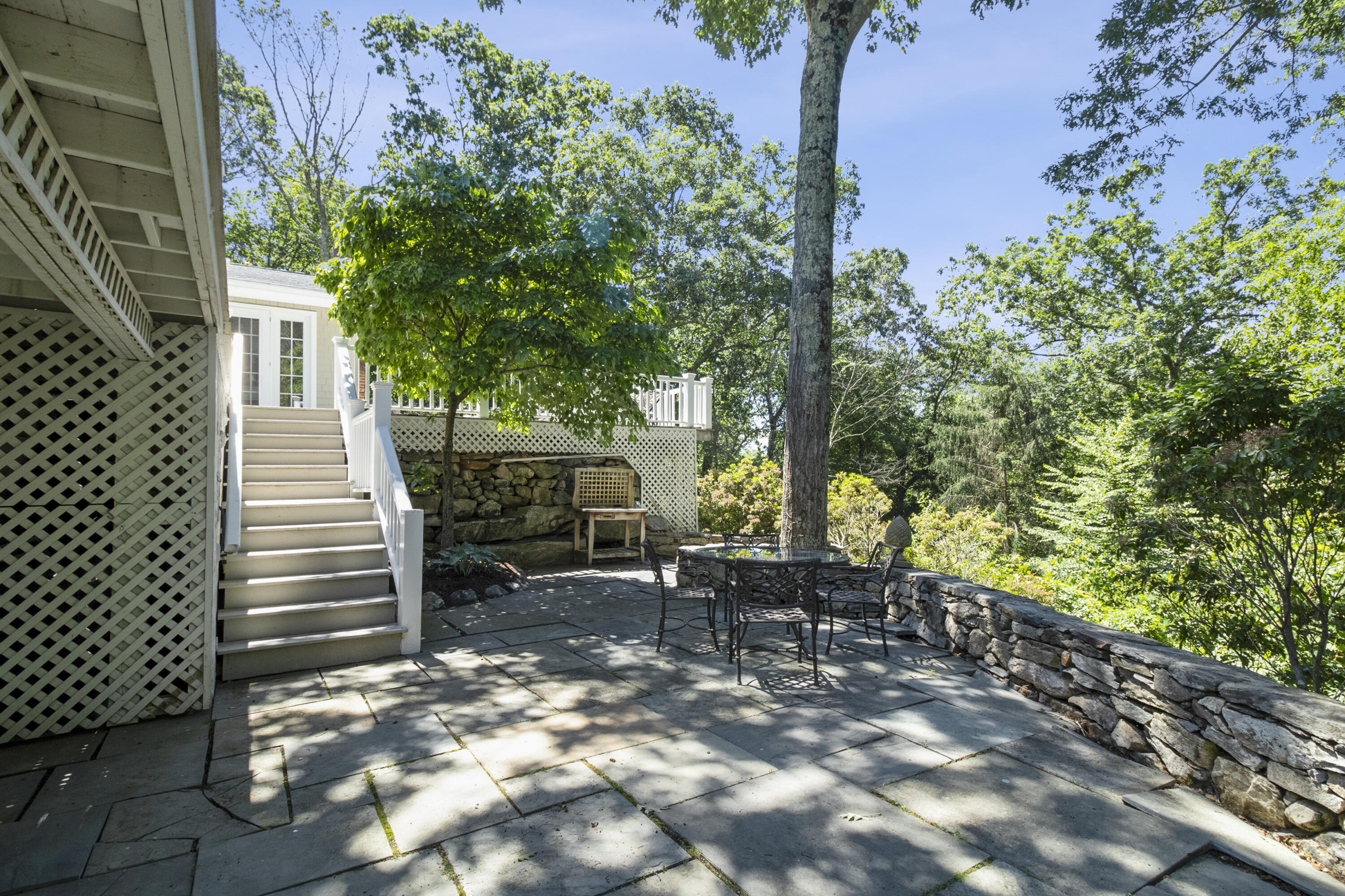 189 Parish Road New Canaan, CT 06840 - Photo 38 of 40 048-photo-rear-view-9376959