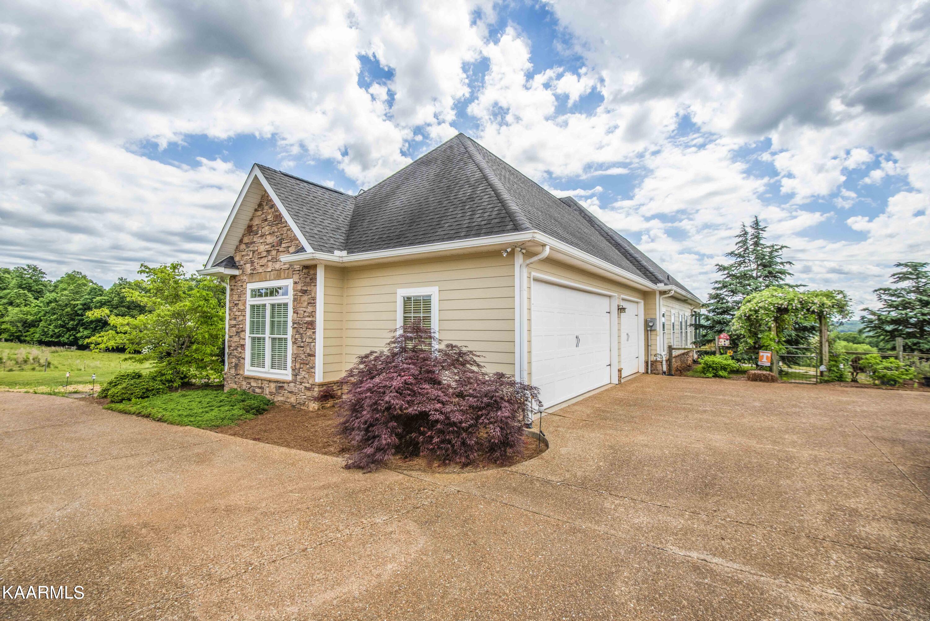 8601 Dry Ridge Road Loudon, TN 37774 - Photo 4 of 54 exterior 7_1