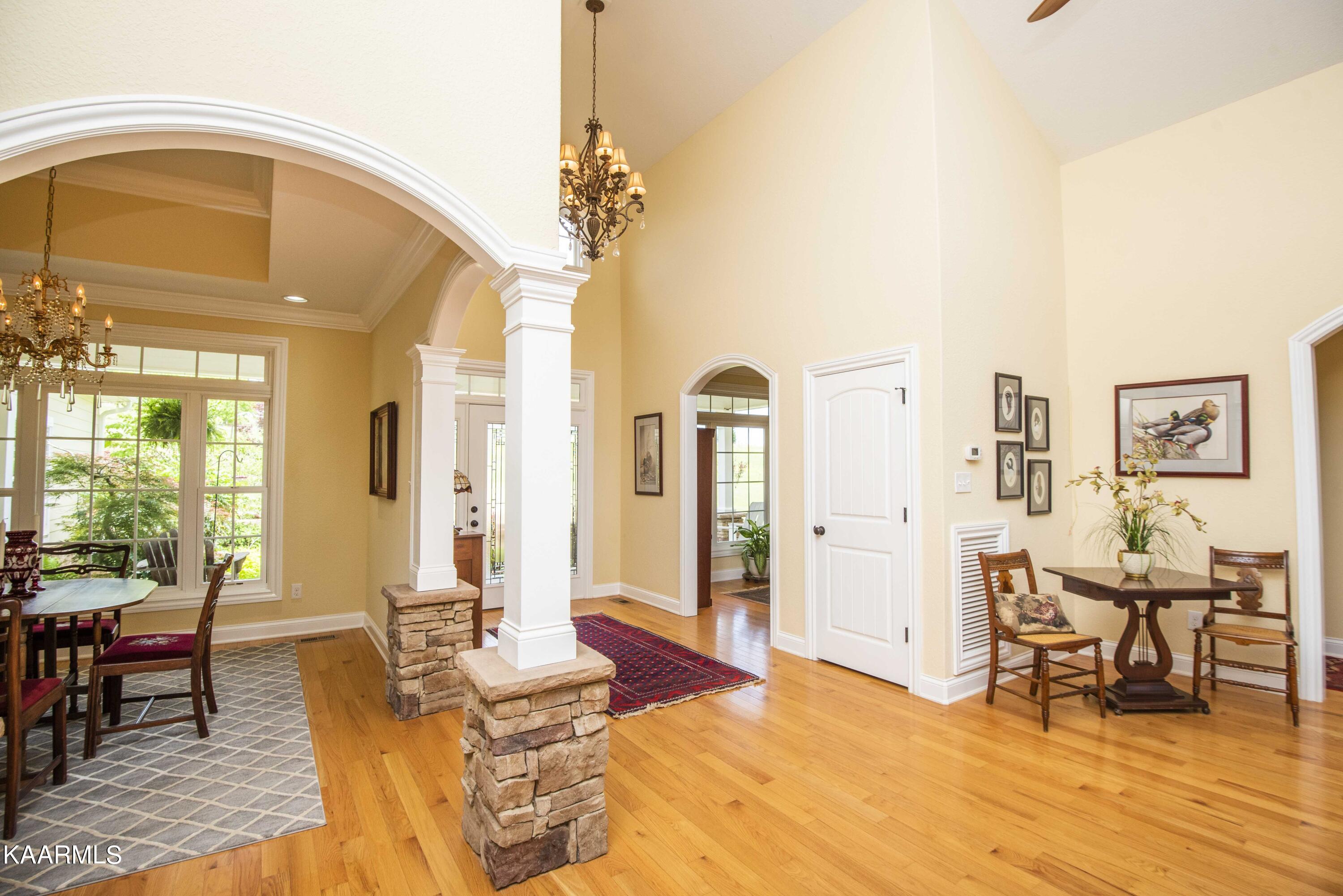 8601 Dry Ridge Road Loudon, TN 37774 - Photo 41 of 54 foyer_1
