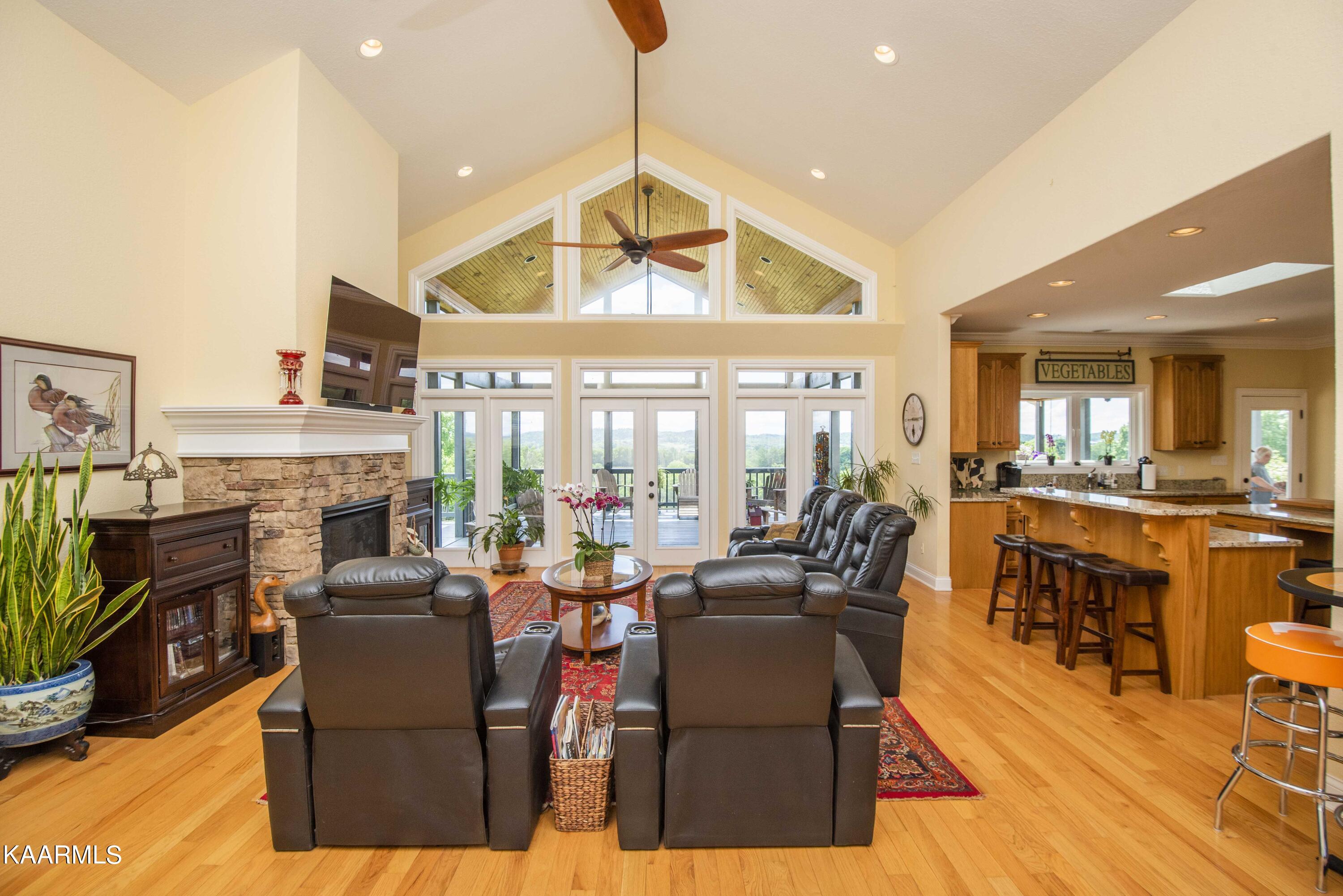 8601 Dry Ridge Road Loudon, TN 37774 - Photo 46 of 54 living 3_1
