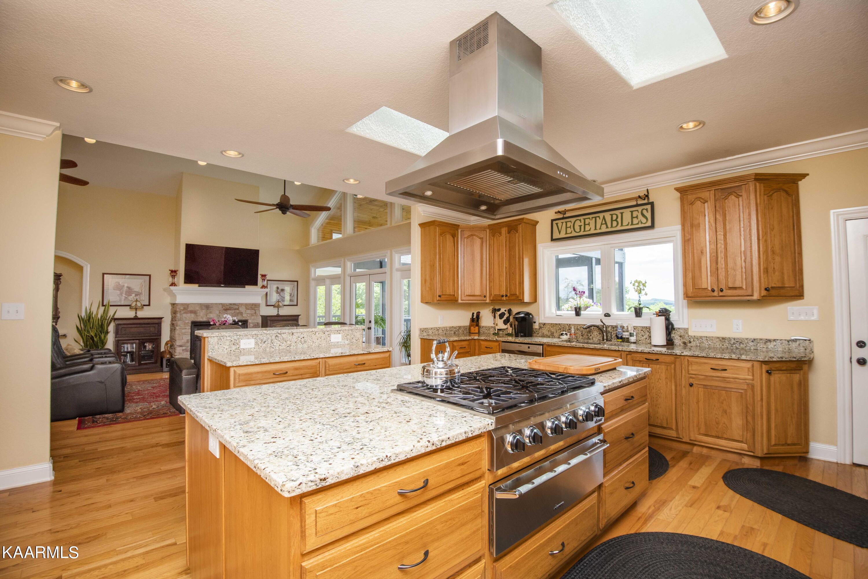 8601 Dry Ridge Road Loudon, TN 37774 - Photo 9 of 54 kitchen 4_1