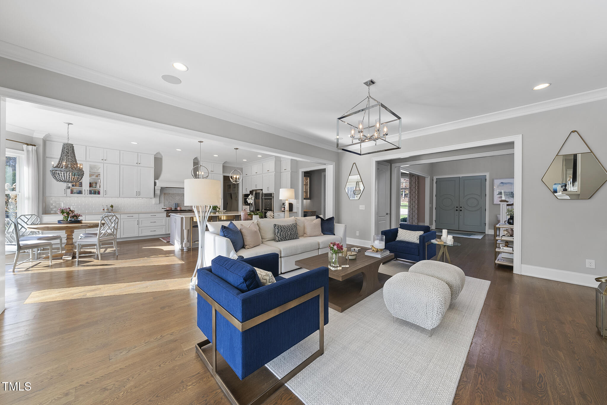 6913 Bartons Bend Way Raleigh, NC 27614 - Photo 17 of 71 Living Room
