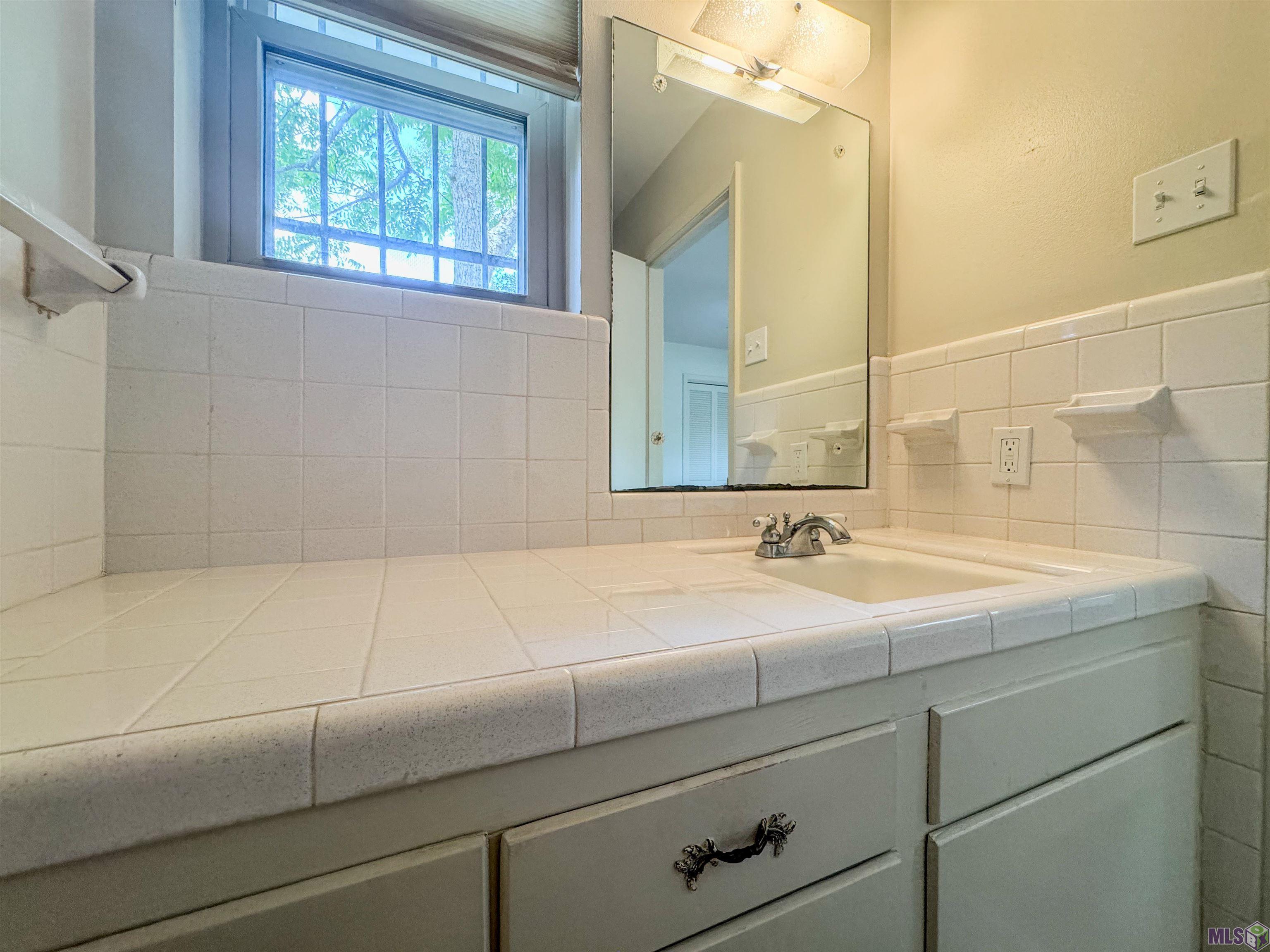 1025 Elizabeth Drive Baton Rouge, LA 70815 - Photo 23 of 27