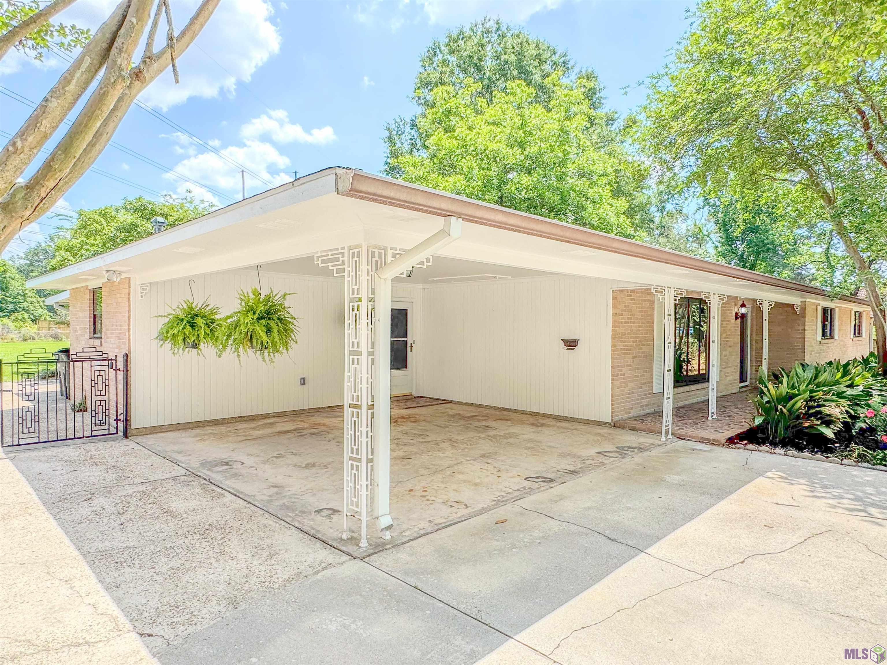 1025 Elizabeth Drive Baton Rouge, LA 70815 - Photo 3 of 27