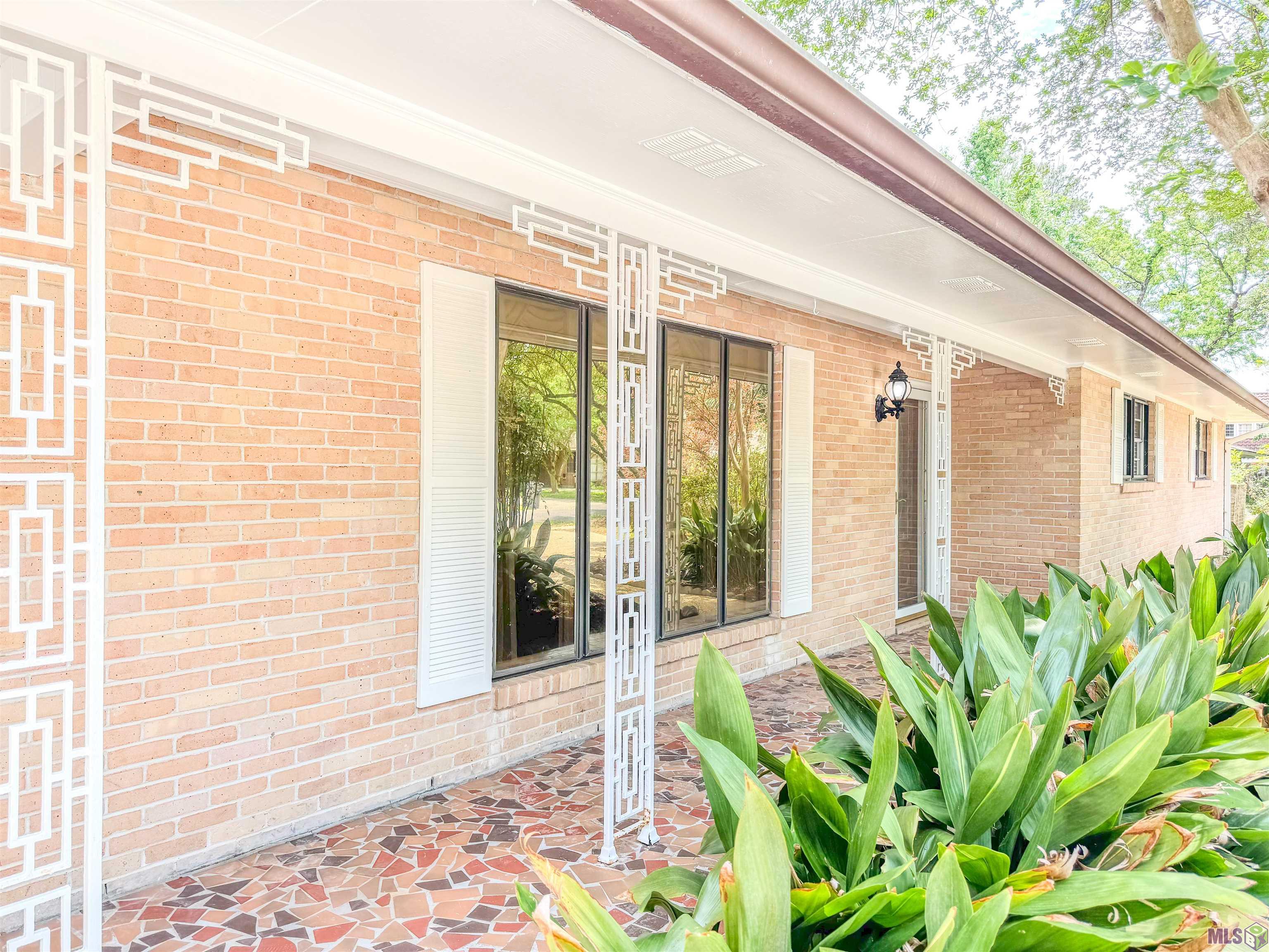 1025 Elizabeth Drive Baton Rouge, LA 70815 - Photo 4 of 27