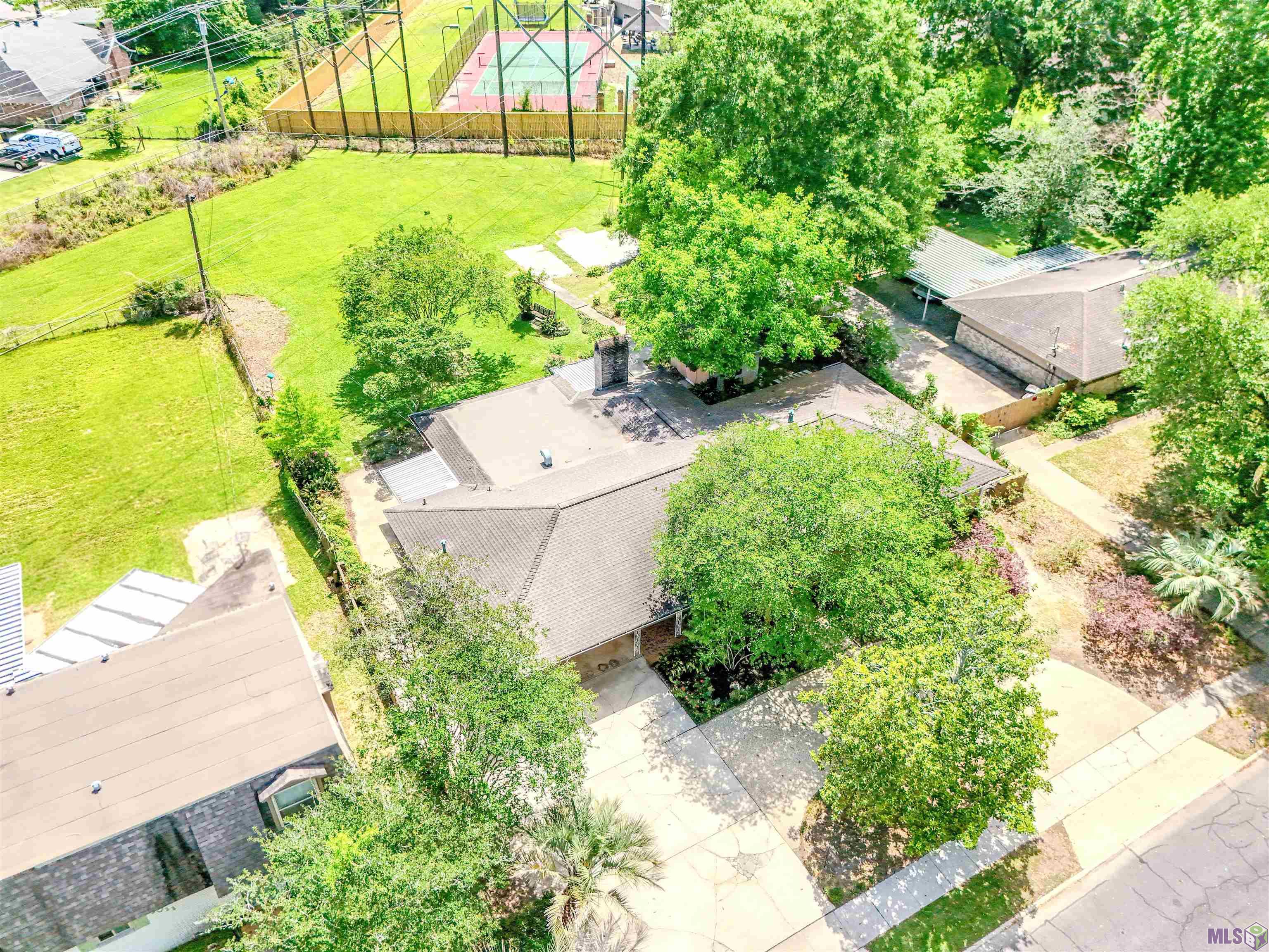 1025 Elizabeth Drive Baton Rouge, LA 70815 - Photo 9 of 27