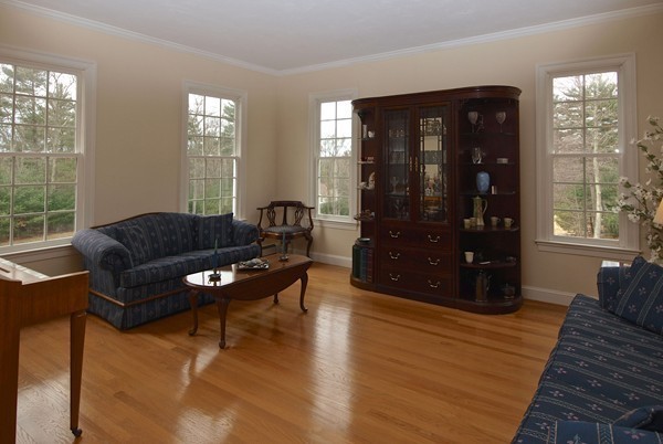 25 Juniper Road Upton, MA 01568 - Photo 9 of 25 Gallery Image 9