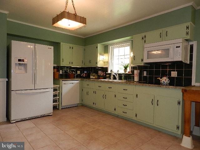 3807 Conewago Road Dover, PA 17315 - Photo 10 of 33 Gallery Image 10